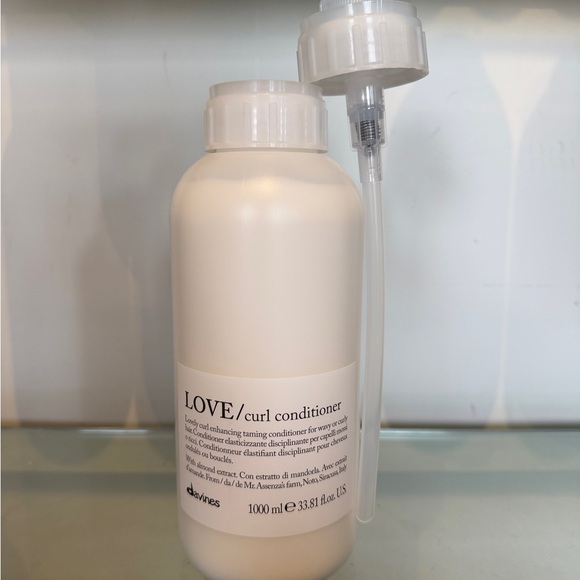 Davines Other - Davines Love Curl Conditioner - New Professional Size 2025 Formula